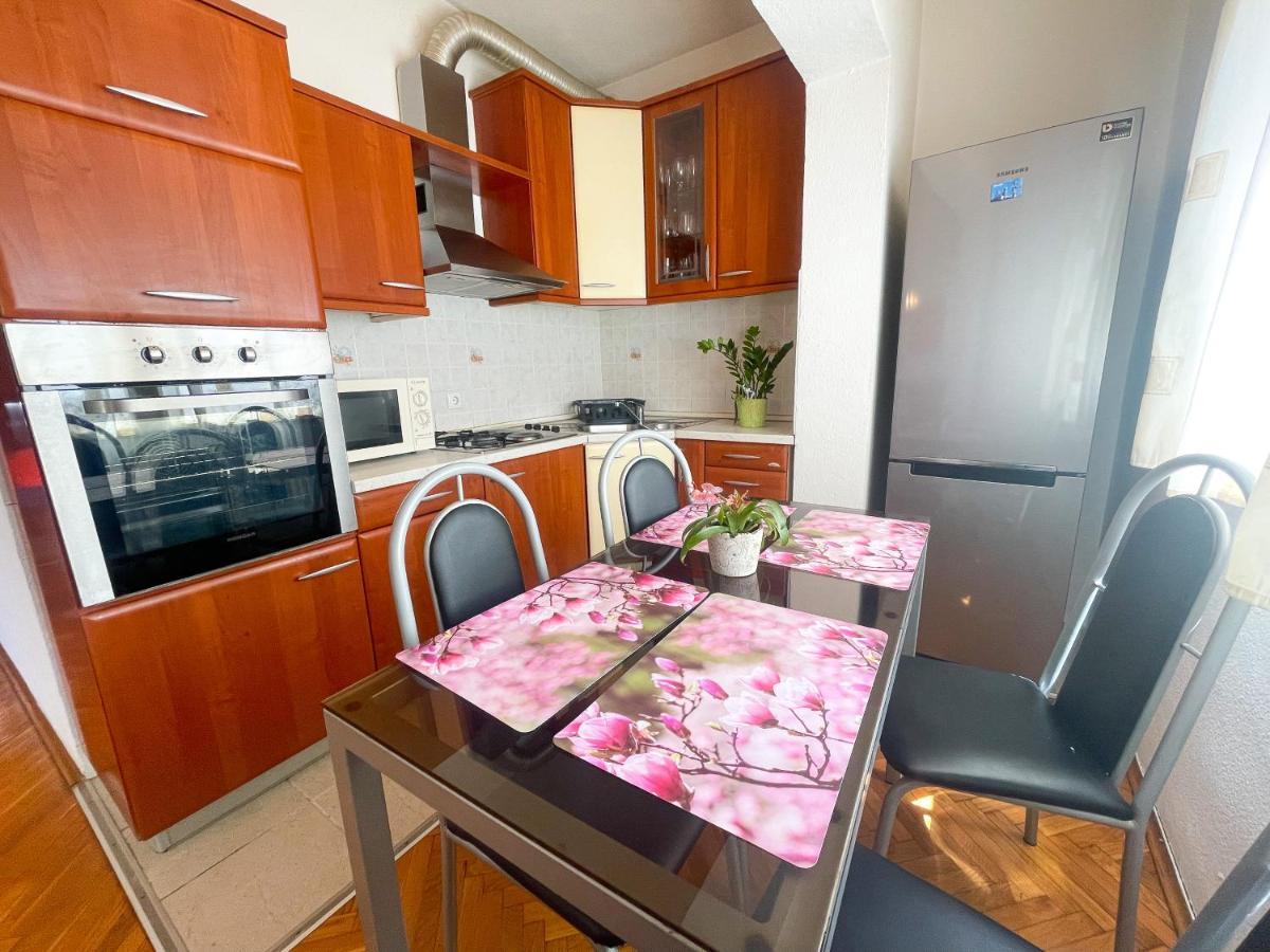 Apartament Lu&ni *